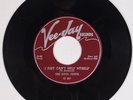 THE KOOL GENTS: I Just Can’t Help Myself / You Know VEE JAY R&B Doo Wop NM- 45