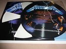 33T.METALLICA. PICTURE DISC.RIDE THE LIGHTNING.+COVER  UK.LIMITEE. 500 COPIES