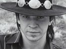 The Essential Stevie Ray Vaughan And Double Trouble, Vinyl, 0889853577514 * NEW
