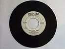 ROCK N ROLL NOVELTY WLP JOHNNY THUNDER ON EPIC LABEL 45 RPM RECORD