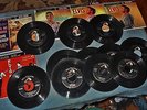 5 DAY  Variety of 11  Old  Elvis Presley  45  Records   4 with Sleevees