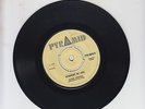 PYRAMID/ GOODNIGHT MY LOVE  -  ROLAND ALPHONSO  (68 ROCKSTEADY INSTRUMENTAL 7