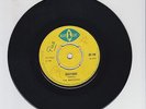 BLUE CAT/ CALL YOU UP, BILLY GOAT  -  THE MAYTONES  (68 SKINHEAD ROCKSTEADY 7