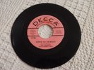 THE VALIANTS WITH SANDY VALE BOPPIN ON THE BEACH/SUNTAN TATTOO DECCA 30941 PROMO