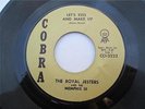 THE ROYAL JESTERS Let's Kiss / Love Me CHICANO SOUL DOO WOP COBRA 45 HEAR LISTEN