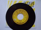 JERRY LEE LEWIS AUTOGRAPH SIGNED SUN RECORD + SLEEVE ELVIS PRESLEY COUSIN