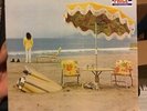 Neil Young - On The Beach R2180 VG+/NM