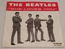 Vintage vinyl 45 the Beatles - She Loves You Swan S-4152 with Picture Sleeve