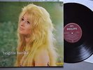 BRIGITTE BARDOT DEBUT LP DELUXE GATEFOLD COMPLETE 1963 PHILIPS MONO LP TOP NM