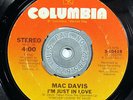 MAC DAVIS-I'M JUST IN LOVE ON COLUMBIA MODERN SOUL 45-VG+ HEAR