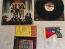 Original Kiss Love Gun Casablanca LP with all Inserts and Gun