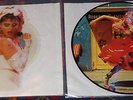 Madonna : Picture-Shape-Single (Angel)/Cyndi Lauper : Picture-LP