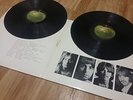 THE BEATLES DOUBLE WHITE ALBUM VINYL NUMBERED APPLE RECORDS