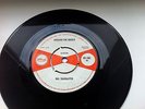 THE SKATALITES - AROUND THE WORLD / OWEN &LEON - RUNNING AROUND- ISLAND 165