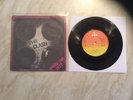 THE CLASH - White Riot RARE ITALIAN 7' SLEEVE UK VINYL