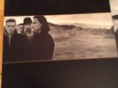 U2 - LP Record Album - THE JOSHUA TREE -  NM-  With Lyric/poster