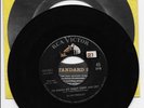 ELVIS PRESLEY 45 rpm SINGLE RCA 447-0611 I’M GONNA SIT RIGHT DOWN AND CRY / I’LL