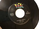 RARE Rockabilly 45 Joe Clay: Duck Tail, Sixteen Chicks - Vik 4X 0211 plays nice