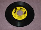 45 Record Golden World #31 THE SUNLINERS All Alone / The Swingin' Kind