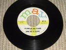 Ronettes - Ronnie and the Relatives -- May 111 VG -