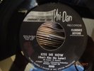 NORTHERN SOUL ; FLORENCE DEVORE / KISS ME NOW ( PHi - Dan 70s press )