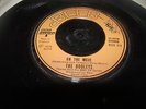 RARE BBC BEEB LABEL THE DOOLEYS ON THE MOVE 7 INCH 45 VG+ ALAN HAWSHAW LISTEN