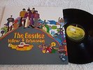THE BEATLES YELLOW SUBMARINE PCS 7070 EMI APPLE RECORD ALBUM COVER IN NEAR MINT