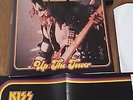 KISS VINYL BOX UP THE TOWER  2 COLOUR LP + 2 PICTURE DISC POSTER FOTOS  MEGA RAR