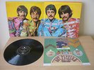 THE BEATLES-Sgt PEPPERS LONELY HEARTS CLUB BAND -RE-ISSUE - EX CONDITION