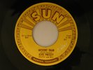 Elvis Presley 45 MYSTERY TRAIN / I FORGOT TO REMEMBER   Sun VG to VG+
