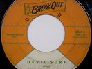 CHIYO & THE CRESCENTS Devil Surf/Pink Dominoes 45 *RARE SURF* Break Out CRAMPS