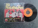 45 T EP THE HULLABALLOOS  ‘’  I M GONNA LOVE YOU TOO  ‘’