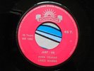 ? JUST US Even Ceasar OBSCURE HEAVY ROCK GARAGE PSYCH EP Boussiphone 45 Morocco