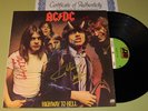 AC/DC - HAND SIGNED LP FIRMADO ” HIGHWAY TO HELL ” 5 AUTOGRAFOS