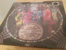 THE BEATLES Sgt. Peppers Lonely Hearts Club Band LP 12