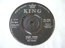 The Vogues Magic Town RARE ORIG U.K. King 45 Psych / Garage EX+ Condition