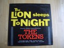 TOKENS   THE LION SLEEPS TONIGHT   STEREO    331/3 RPM RECORD   1961 LP