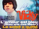 VICKY LEANDROS • L´AMOUR EST BLEU (D–1967) • PROMO–SINGLE • SIGNIERT