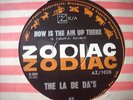 LA DE DAS - HOW IS THE AIR UP THERE + 1, ZODIAC, 1966  7'' 45 N.Z. PSYCH - RARE