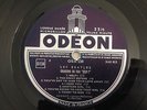 Beatles - Help - OSX 230 - label Odeon Bleu Nuit - Disque en Excellent état