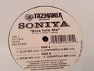 Soniya - Give In To Me (1995 Tazmania Records) Freestyle