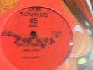 RAS STAR - FREE UP YOUR SELF / JACOB MILLER - FORWARD EVER - JAM SOUNDS 12