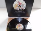 QUEEN-A DAY AT THE RACES...SUPERB 1ST UK PRESSING NEAR MINT VINYL LP RECORD 1976
