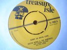 UK TREASURE ISLE TI 7005-JUSTIN HINDS-CARRY GO BRING COME/FIGHT TOO MUCH-EX-