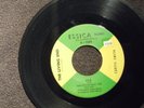 northern soul CURTIS SMITH The Living End ESSICA 404 DJ M- listen  1 SIDED DJ