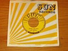ROCKABILLY 45 RPM - CARL PERKINS - SUN 243 - 