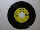 Old 45 RPM Record - MGM K 13695 - Bit' A Sweet - Is It On - Is It Off / Out of S