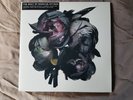 MASSIVE ATTACK COLLECTED THE BEST OF.ON  VINYL  EXCELLENT CONDITION 1ST PRESS
