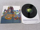 THE BEATLES LP YELLOW SUBMARINE 1969 ORIG UK APPLE STEREO RED LINES ABOVE BELOW
