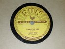 JOHNNY CASH....I WALK THE LINE / GET RHYTHM....SUN-241...78